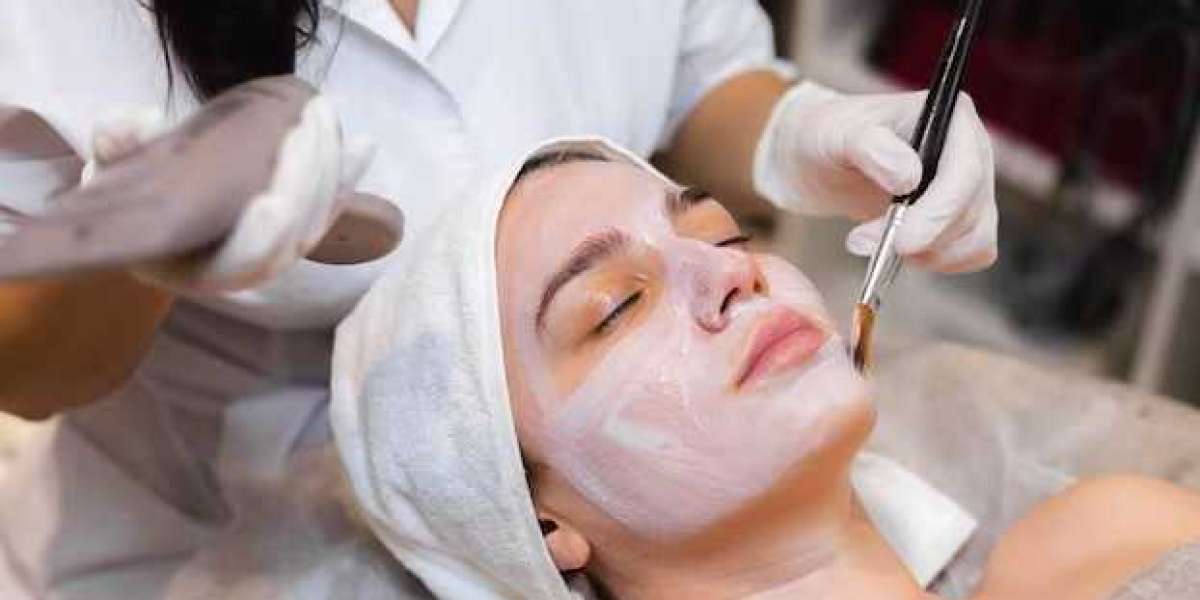 Refresh Your Look: Best Facial Spa Services in Singapore!