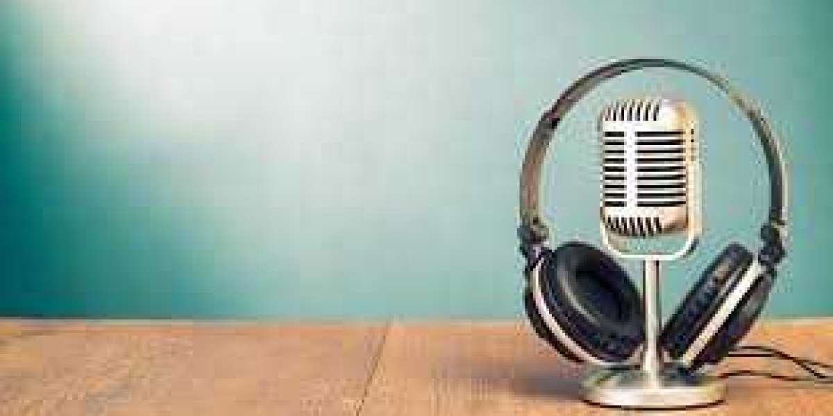 Podcasting Unleashed: The Modern Audio Revolution